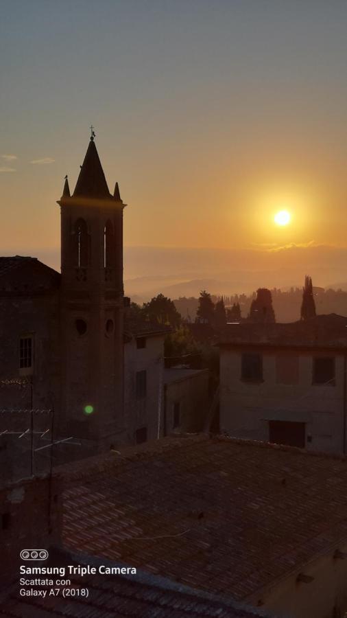 Il Paradiso Sopra Le Nuvole Peccioli Luaran gambar
