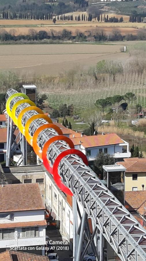 Il Paradiso Sopra Le Nuvole Peccioli Luaran gambar